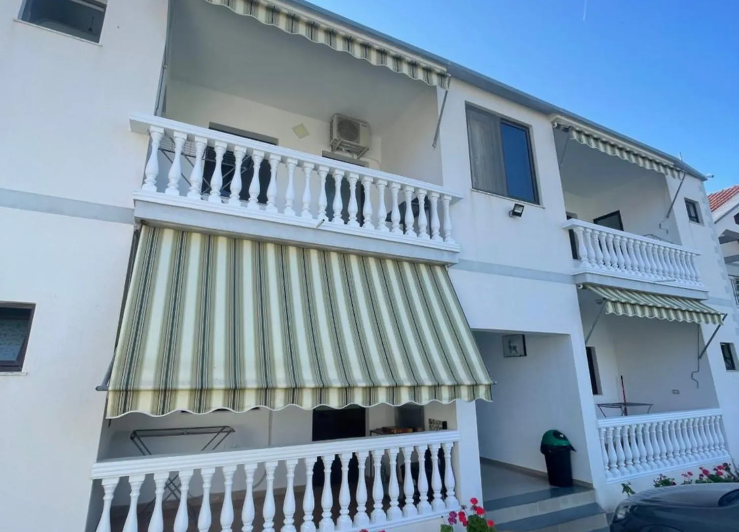 Hotel Rehatia Velipojë